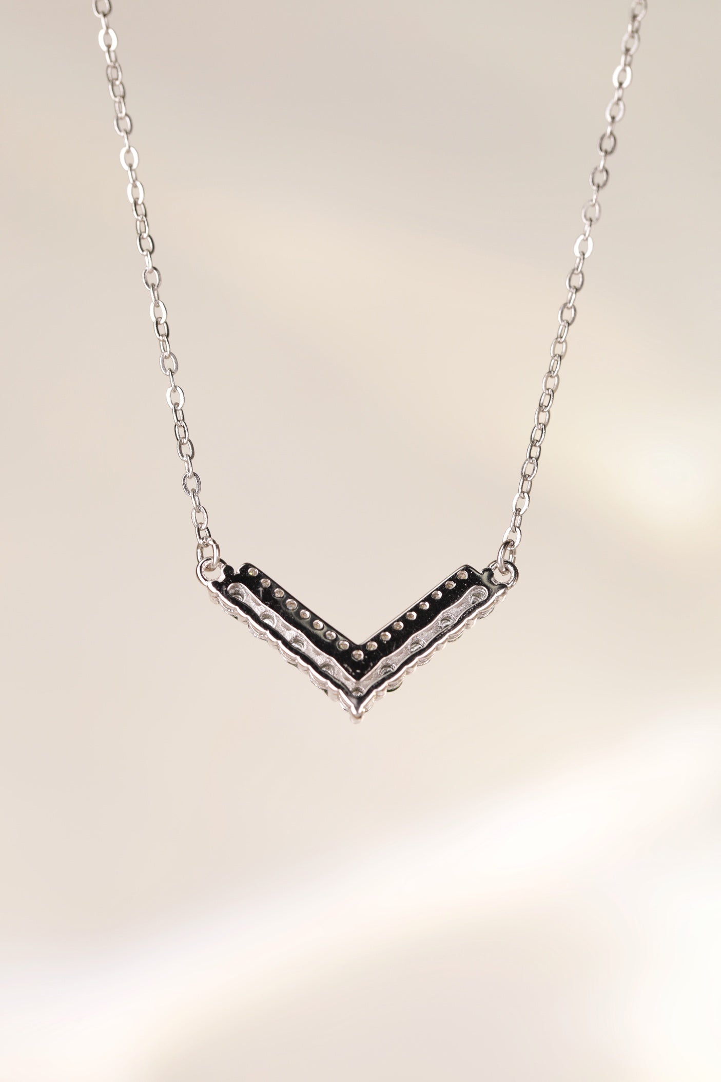 V-Shaped Green Jade Necklace | Jekira