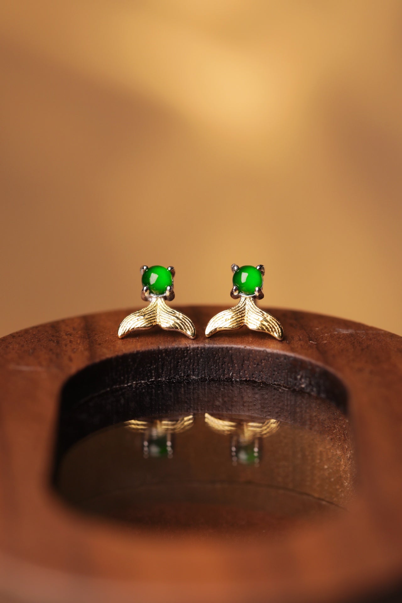 Gold Fish Tail Jade Stud Earrings | Jekira