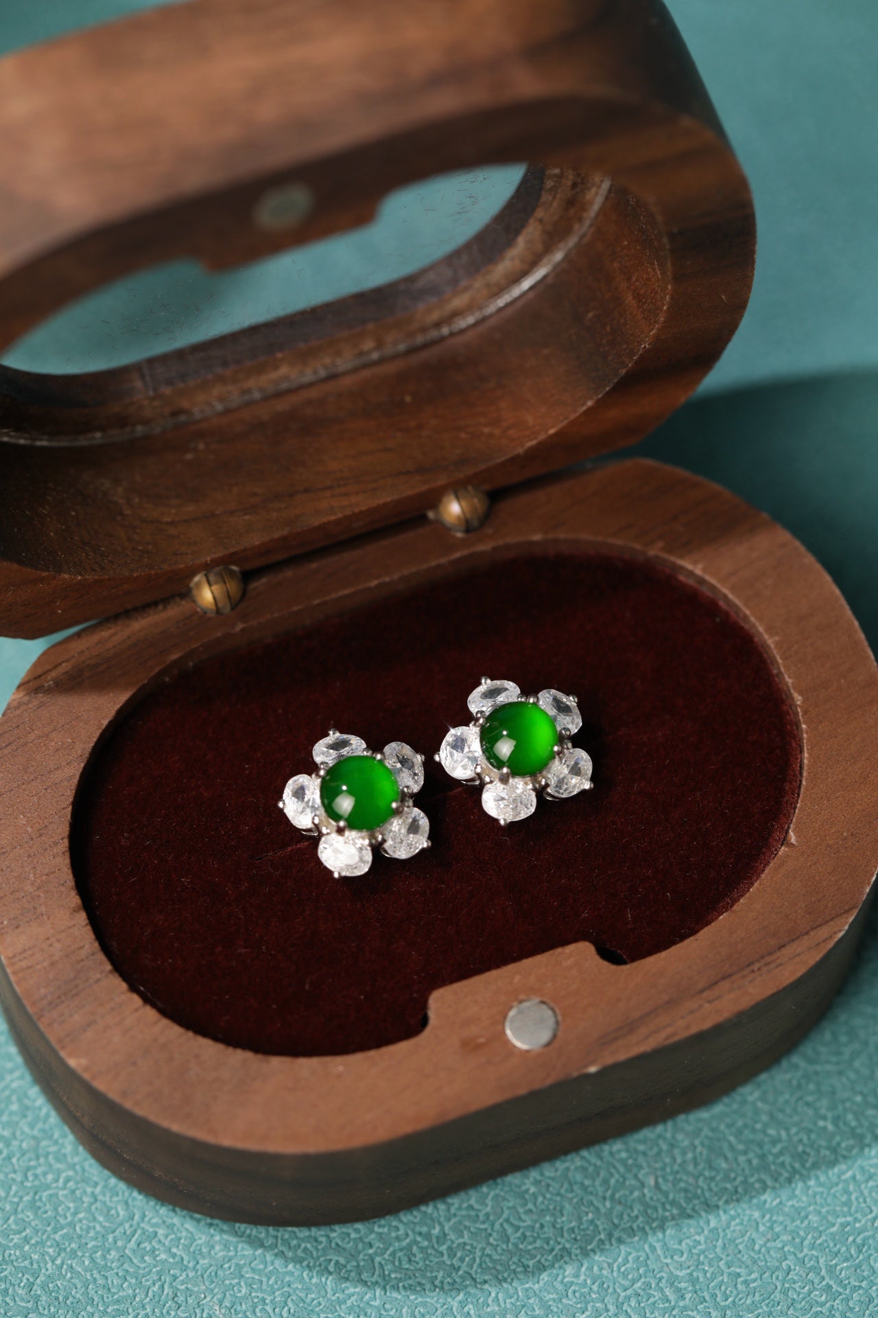 Zircon & Jade Flower Stud Earrings | Jekira