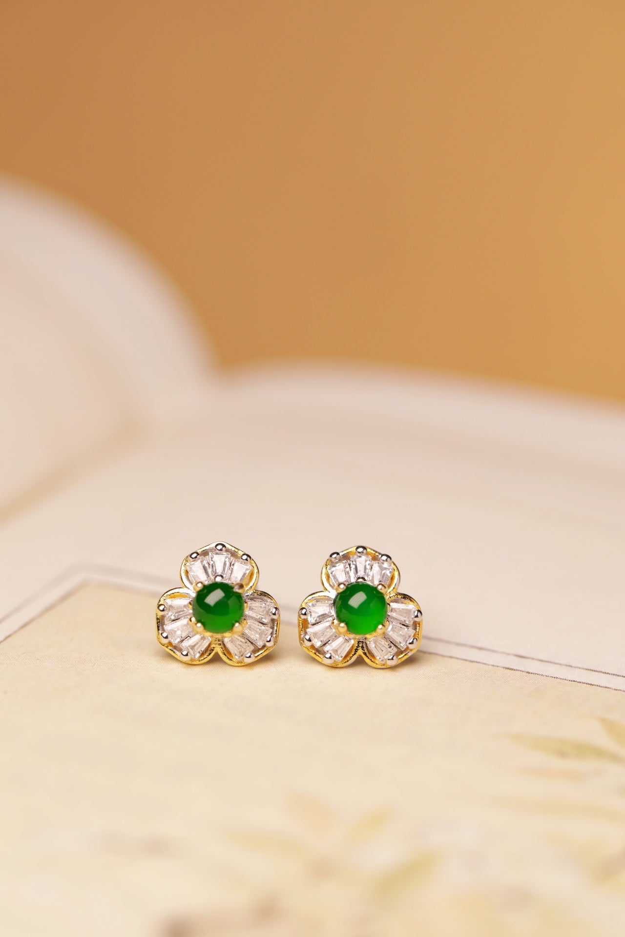Three-Petal Flower Jade Stud Earrings | Jekira