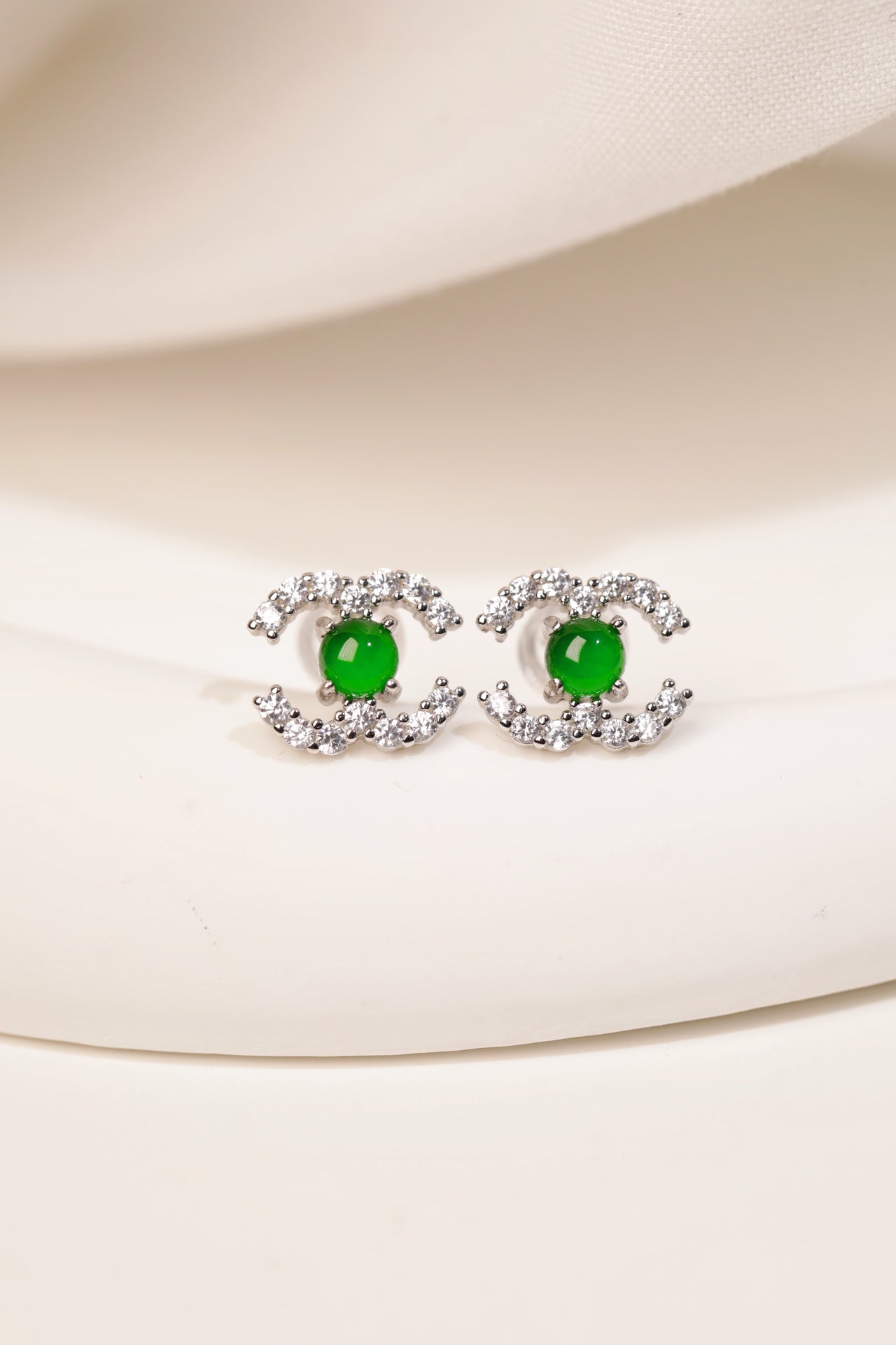 C-Shaped Green Jade Stud Earrings | Jekira