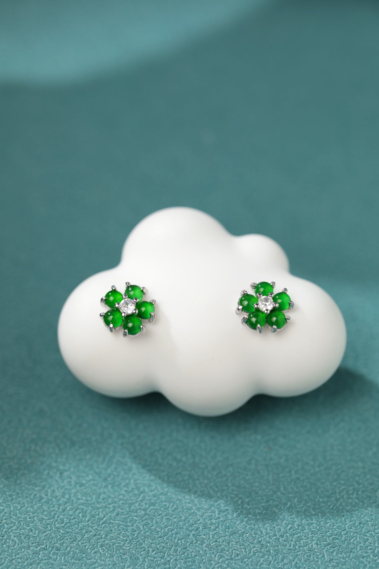Flower-Shaped Jade & Zircon Earrings | Jekira