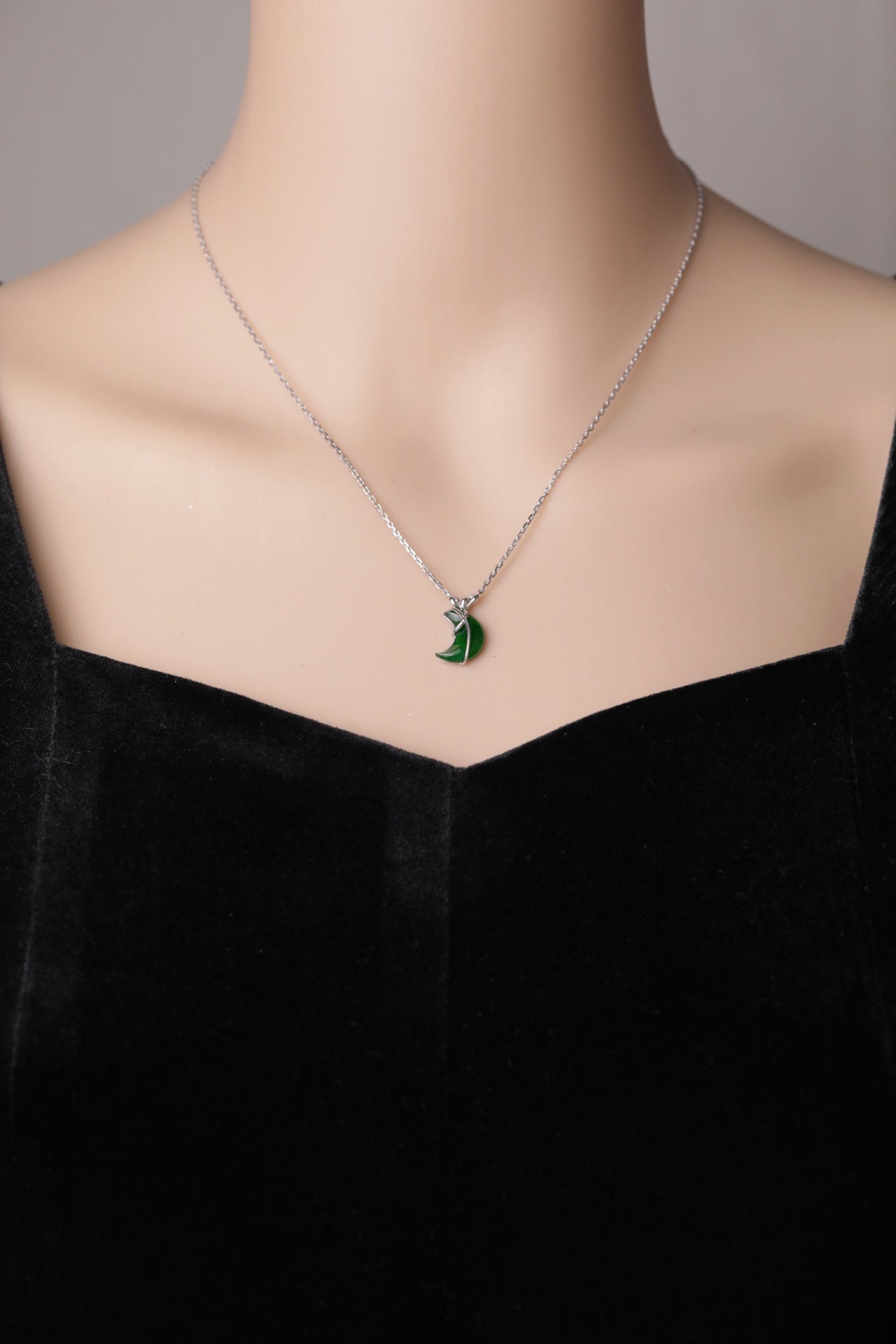 Wrapped Moon Jade Necklace | Jekira