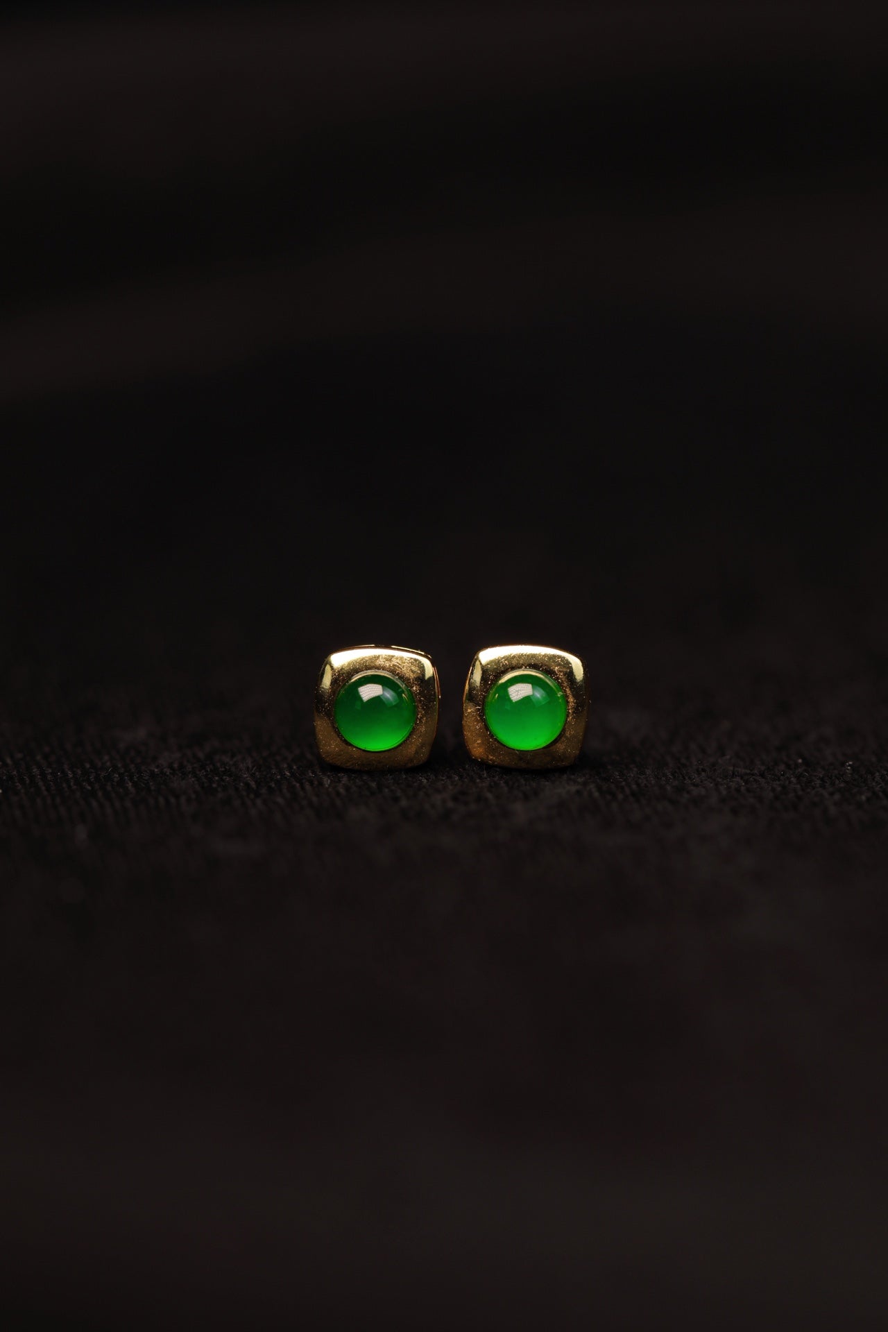 Minimalist Square Jade Stud Earrings in Gold | Jekira