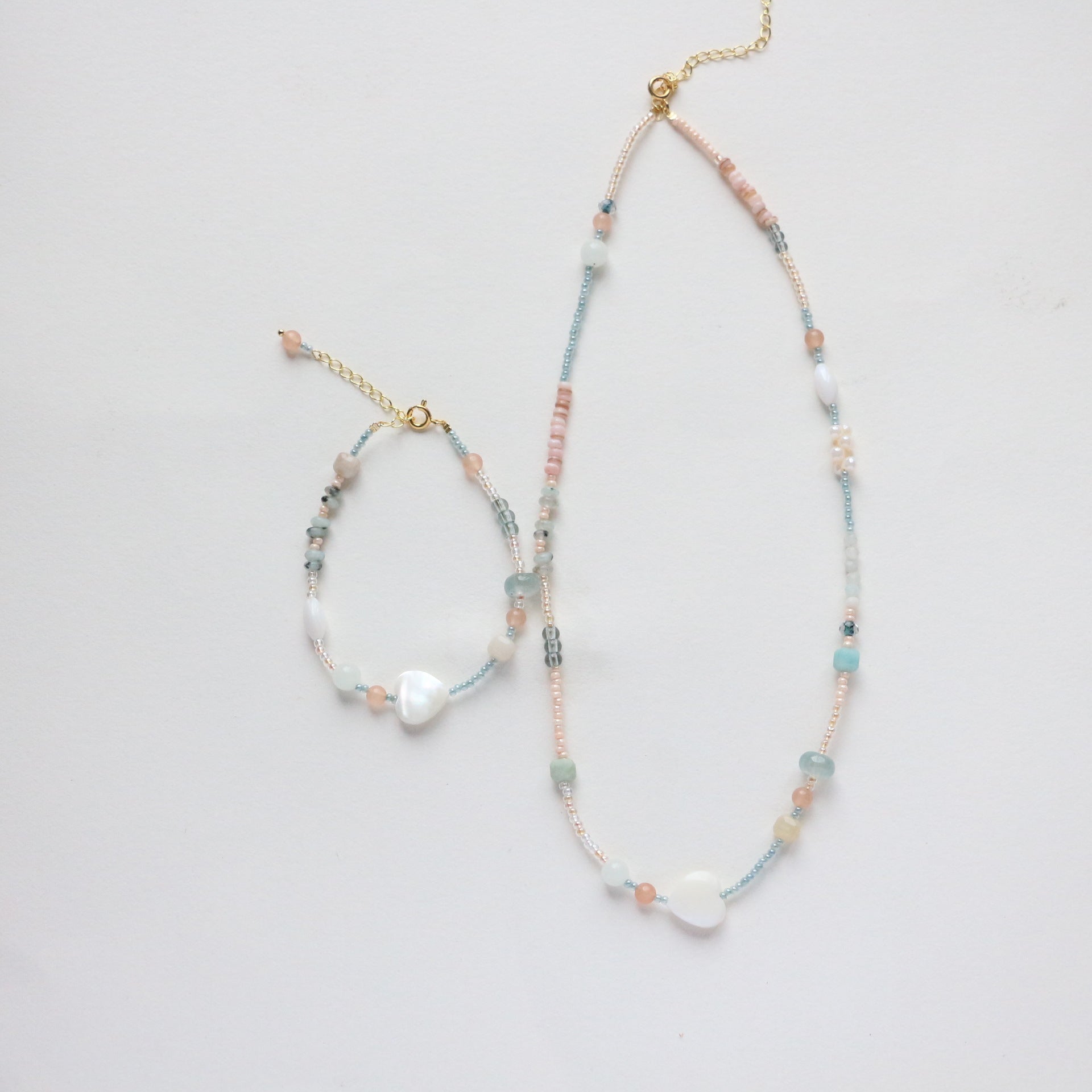 JEKIRA Creamy Pastel Shell & Seed Bead Set