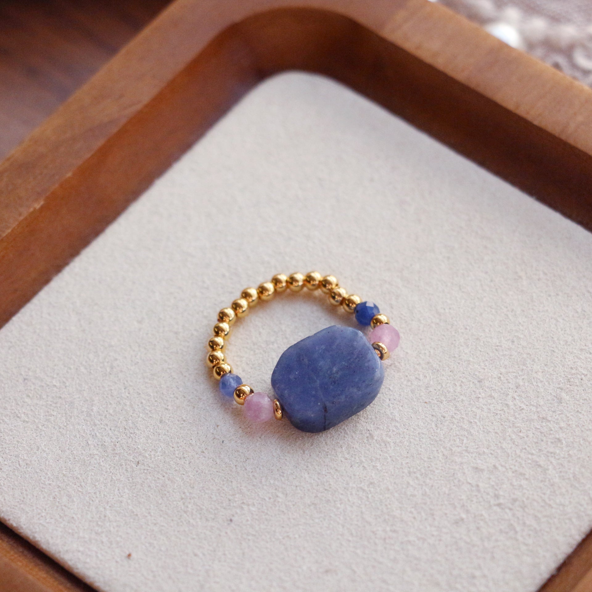 Jekira Kyanite & Rose Quartz Jewelry Set