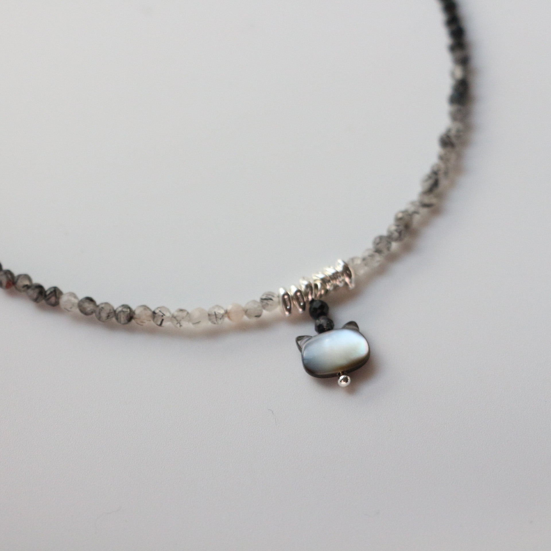 JEKIRA Black Crystal & Shell Cat Pendant Necklace Set