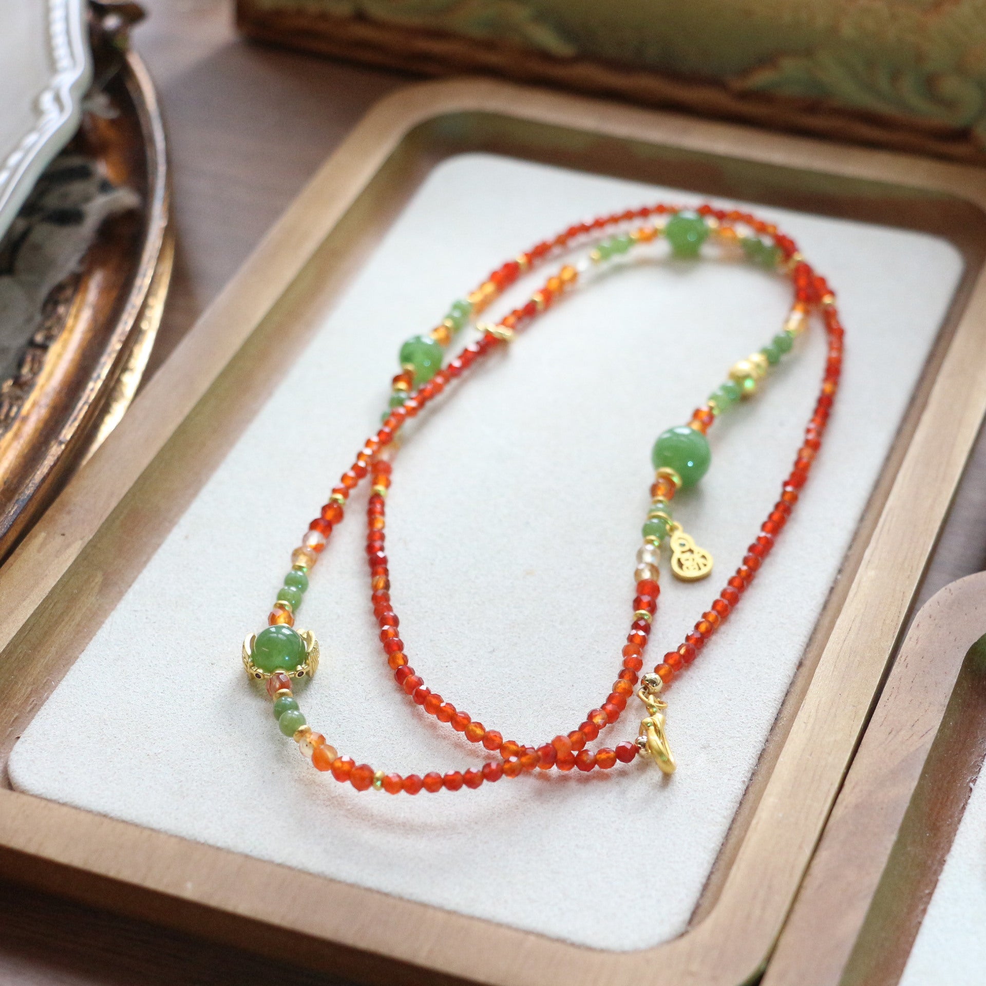 Jekira Retro New Chinese Red Agate & Green Chrysoprase Jewelry Set