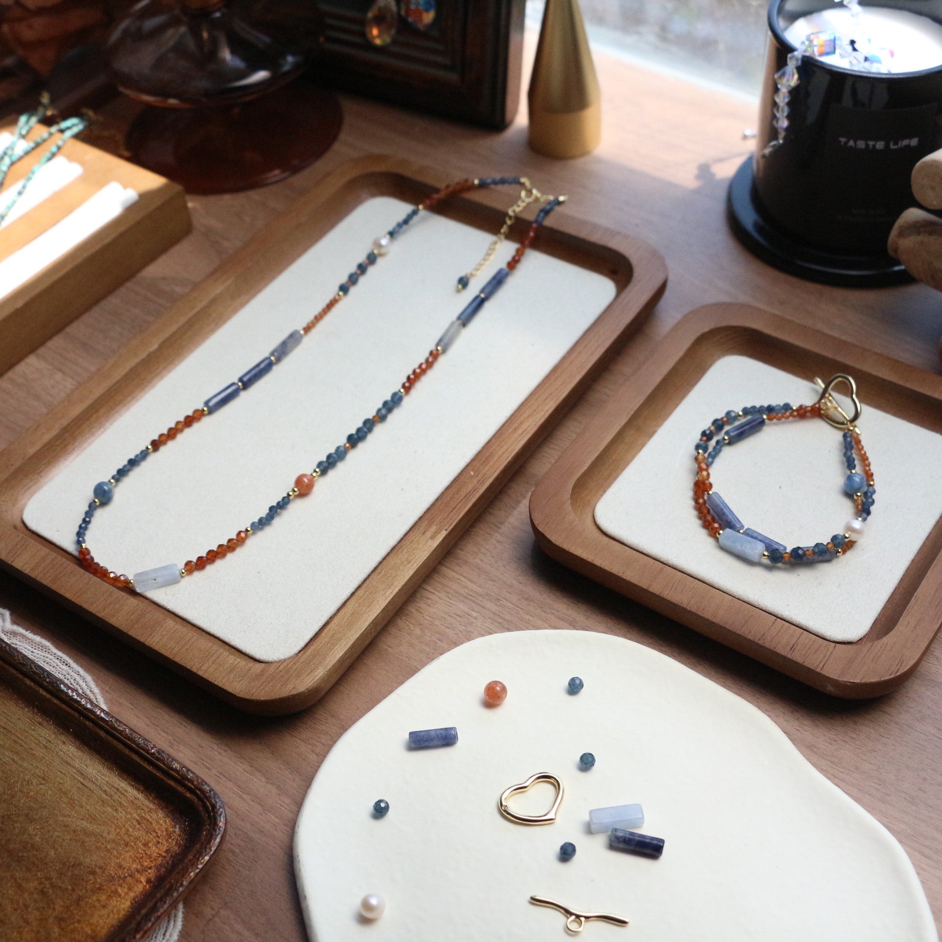 Jekira Blue Gemstone & Red Agate Jewelry Set