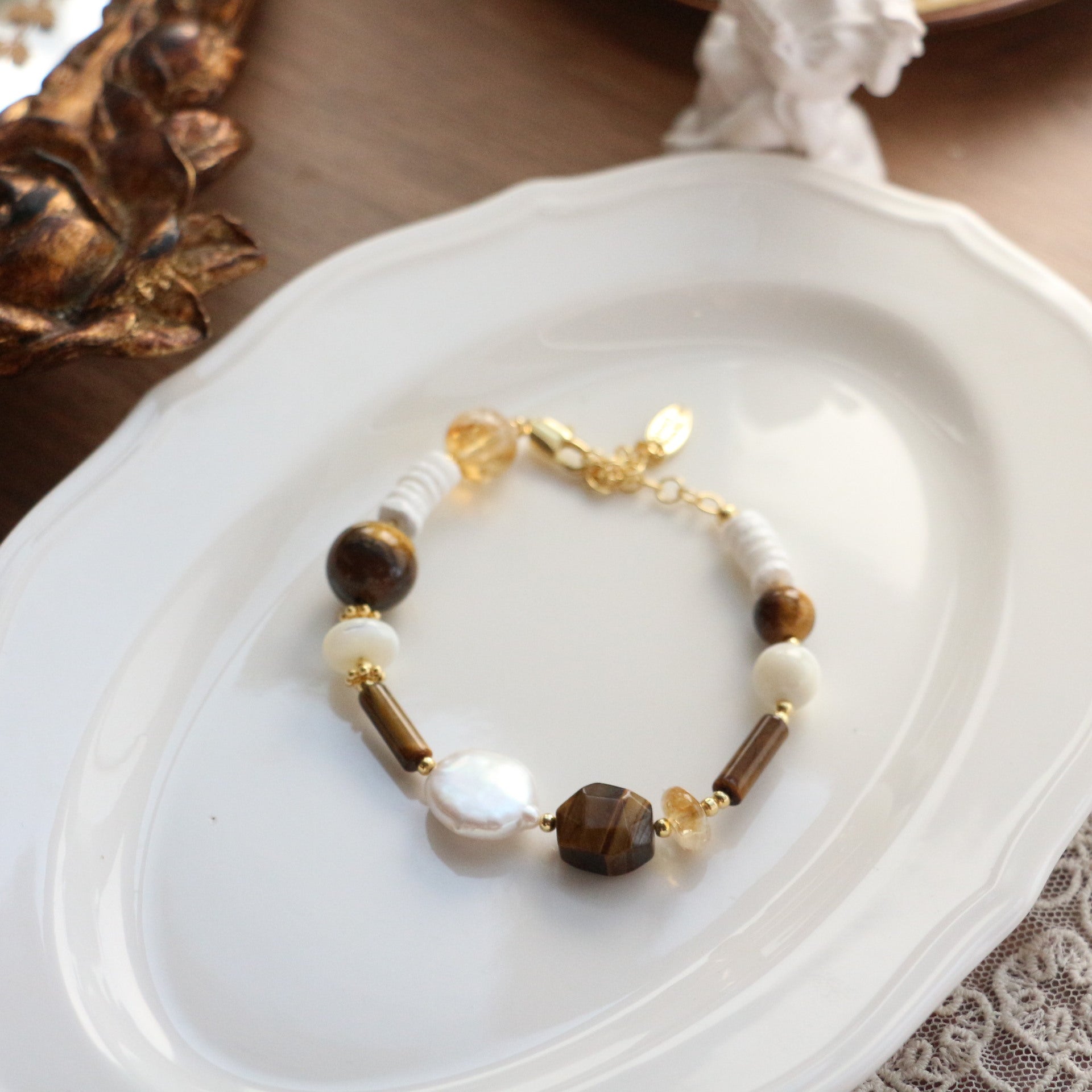 Jekira Tiger’s Eye & Baroque Pearl Bracelet