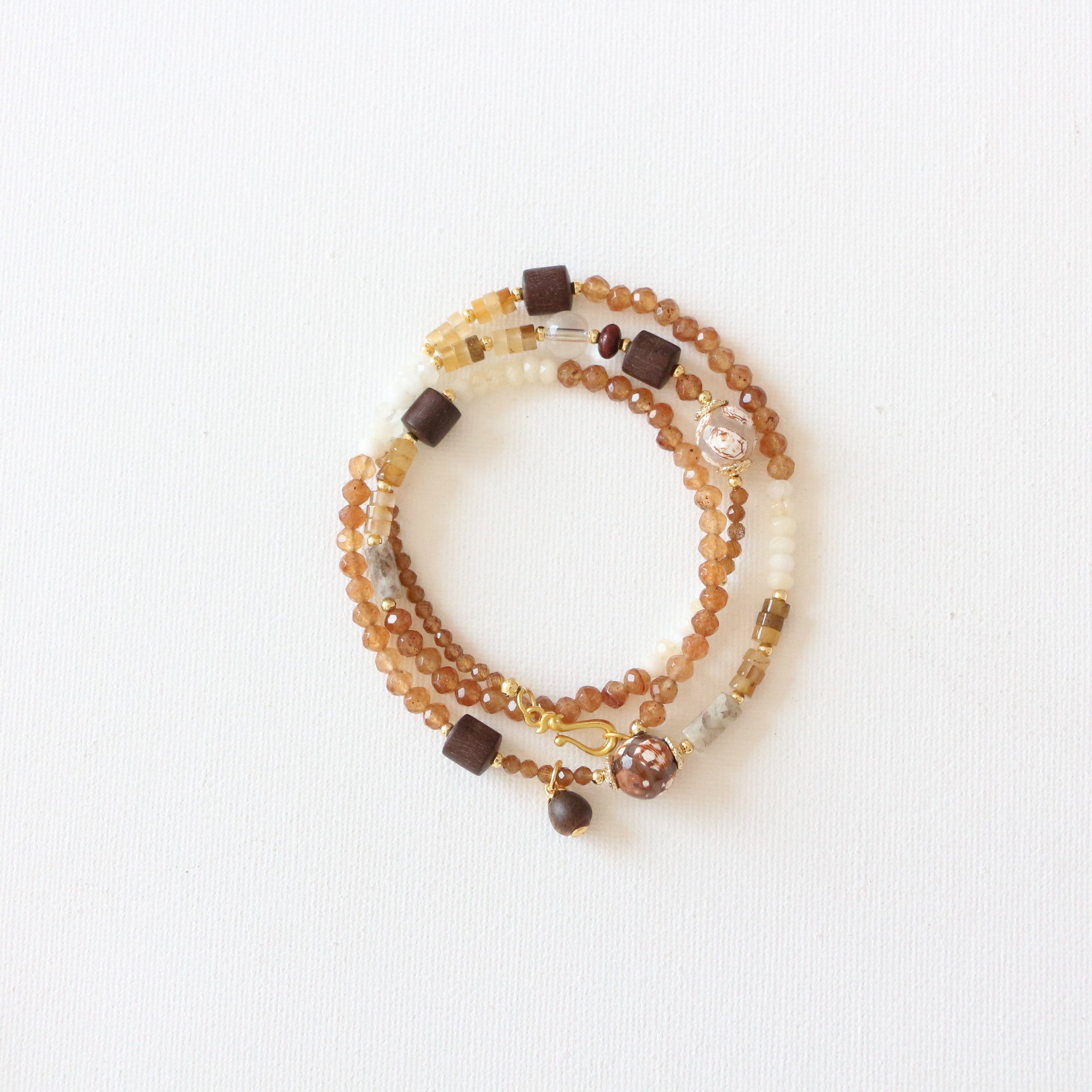Jekira Sandalwood & Agate Jewelry Set