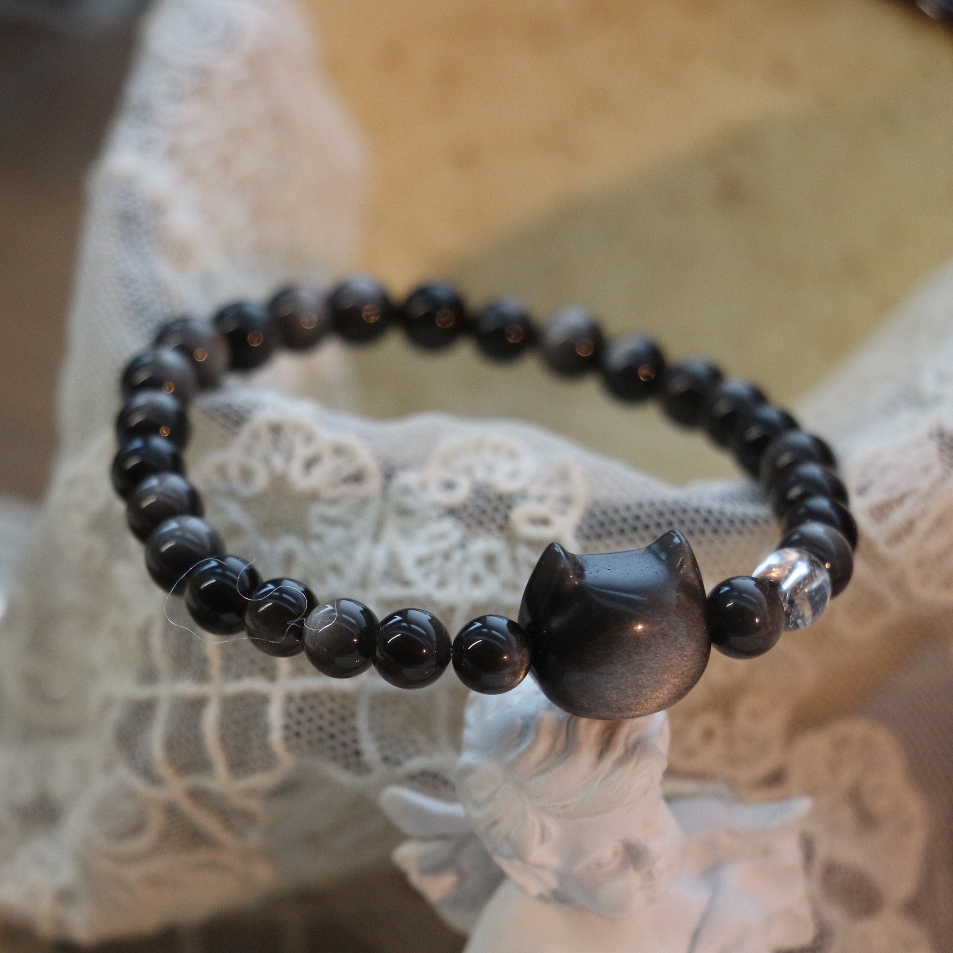 JEKIRA Minimalist Obsidian & Cat Charm Bracelet Set
