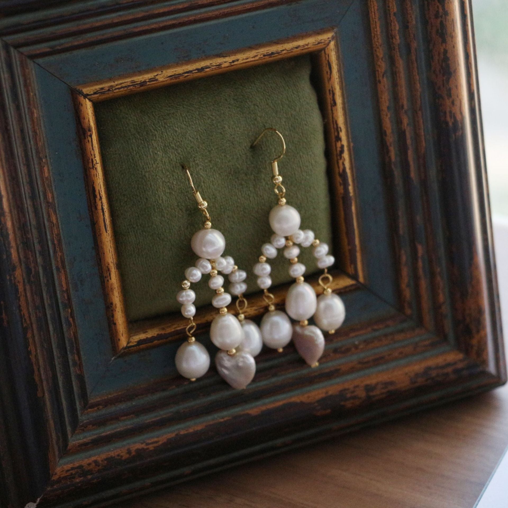 Jekira Baroque Pearl Short Ear Clips – 18K Gold-Plated