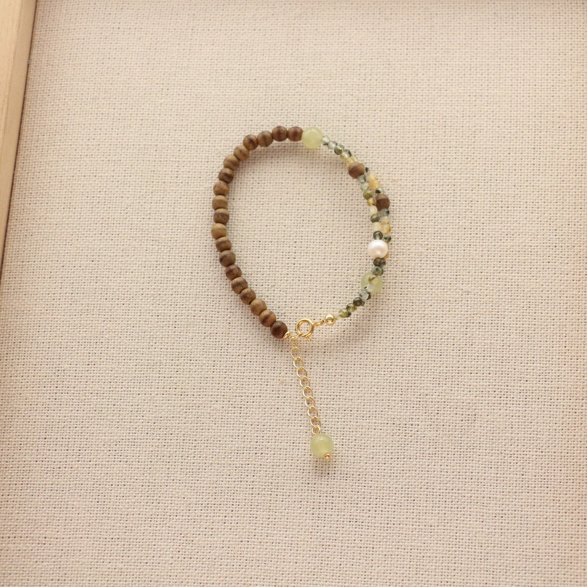JEKIRA Sandalwood & Hetian Jade Jewelry Set
