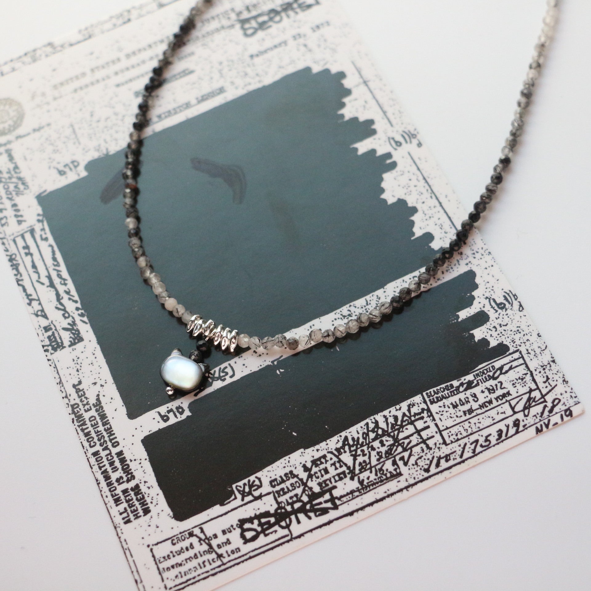 JEKIRA Black Crystal & Shell Cat Pendant Necklace Set