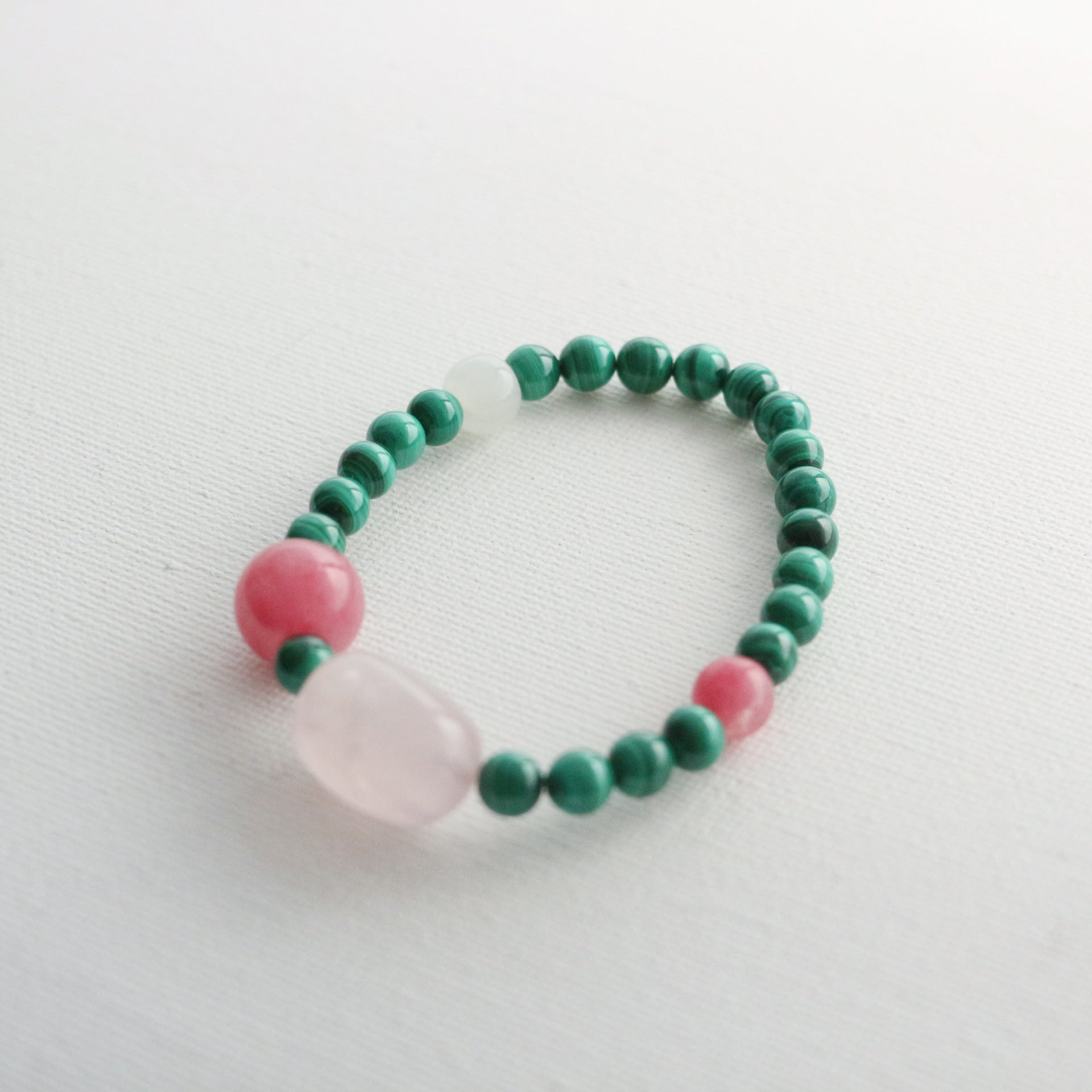 Jekira Natural Malachite Gemstone Beaded Bracelet · Tibetan Red Stone & Rose Quartz