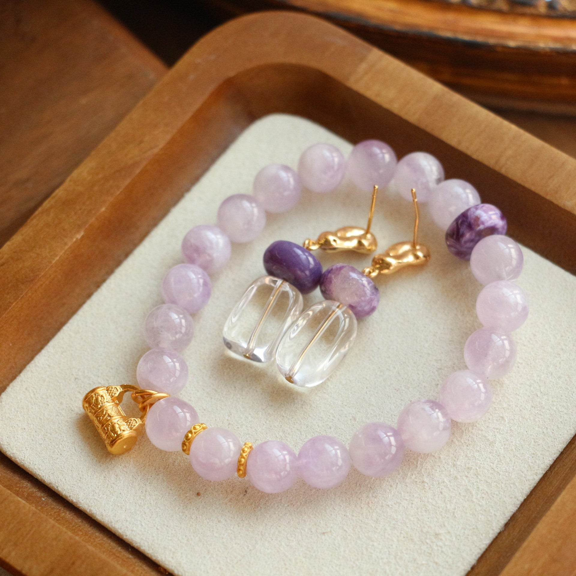 JEKIRA Amethyst Peace Lock Bracelet