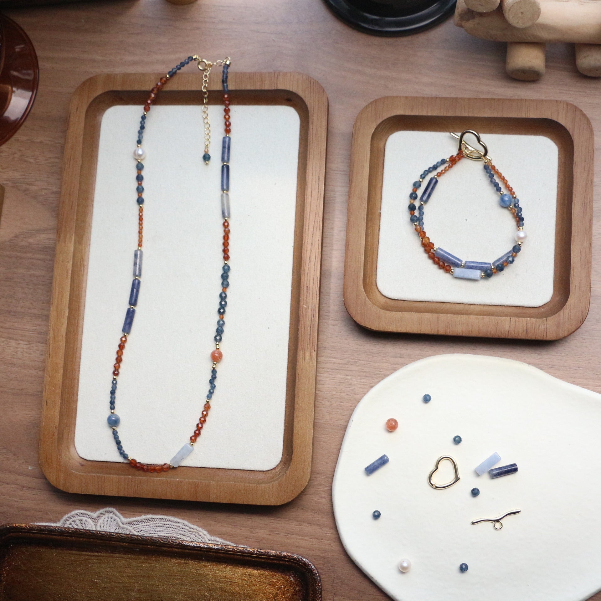 Jekira Blue Gemstone & Red Agate Jewelry Set