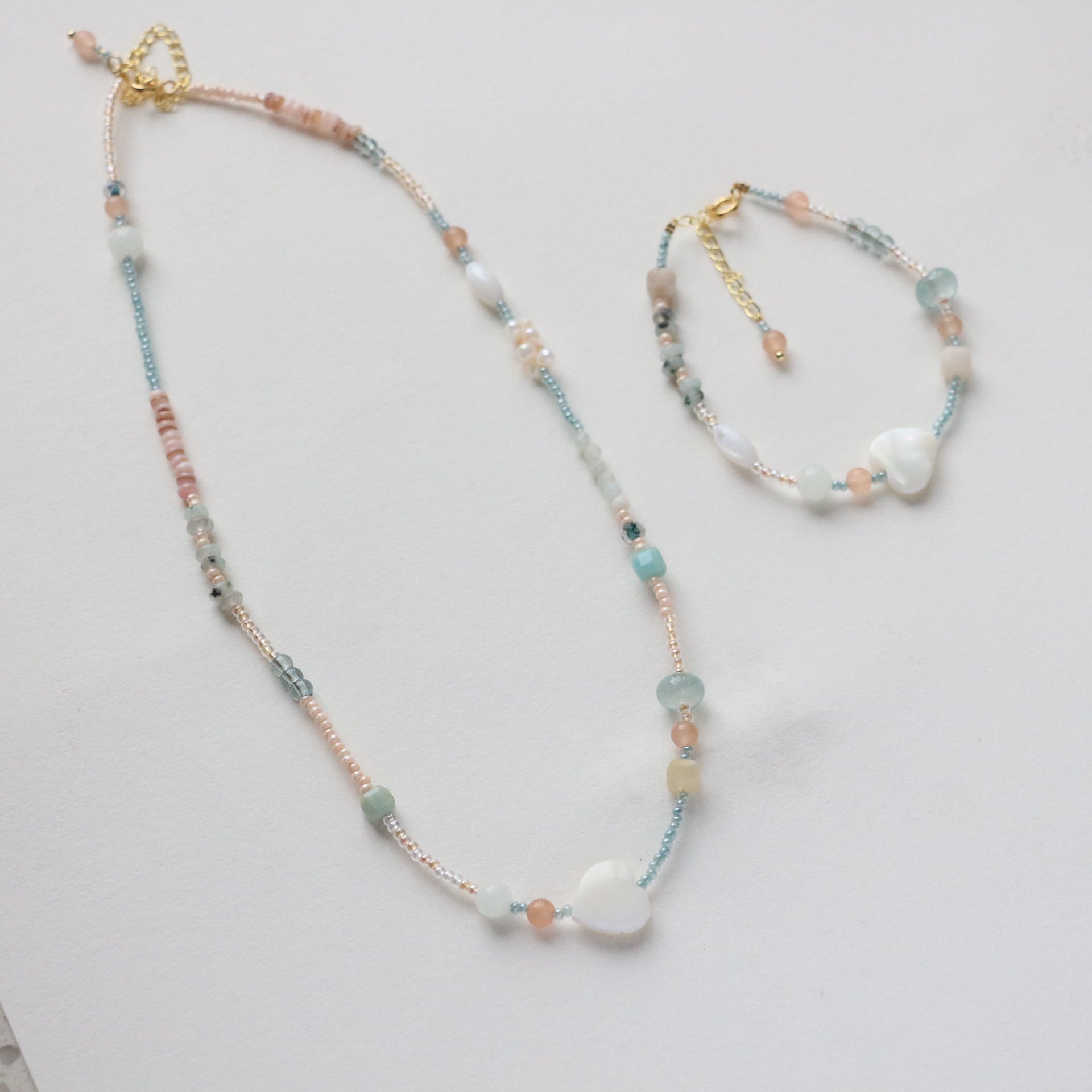 JEKIRA Creamy Pastel Shell & Seed Bead Set