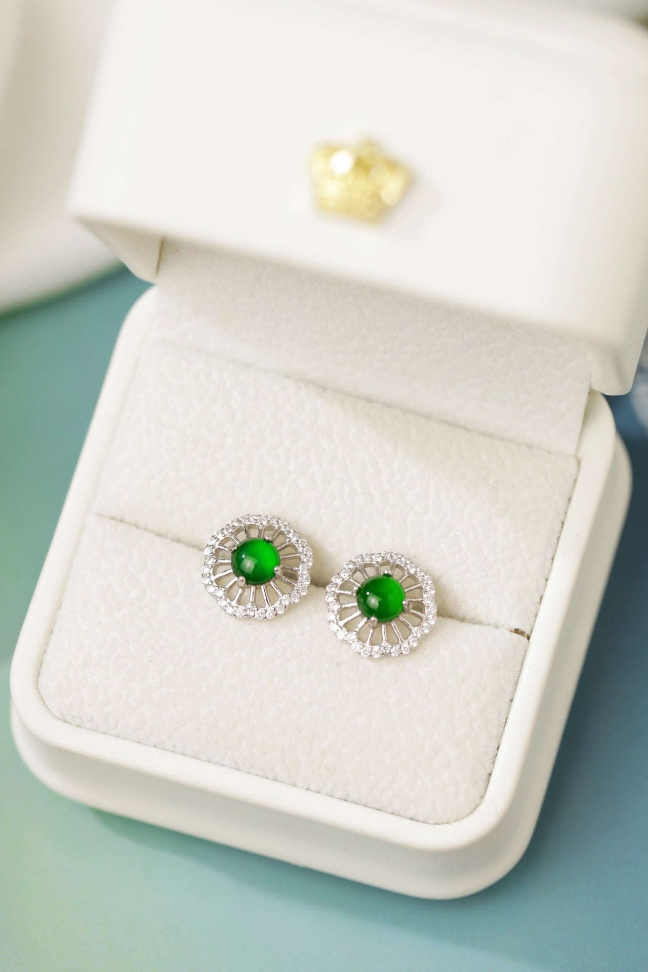 Hollow Circle Jade Stud Earrings | Jekira