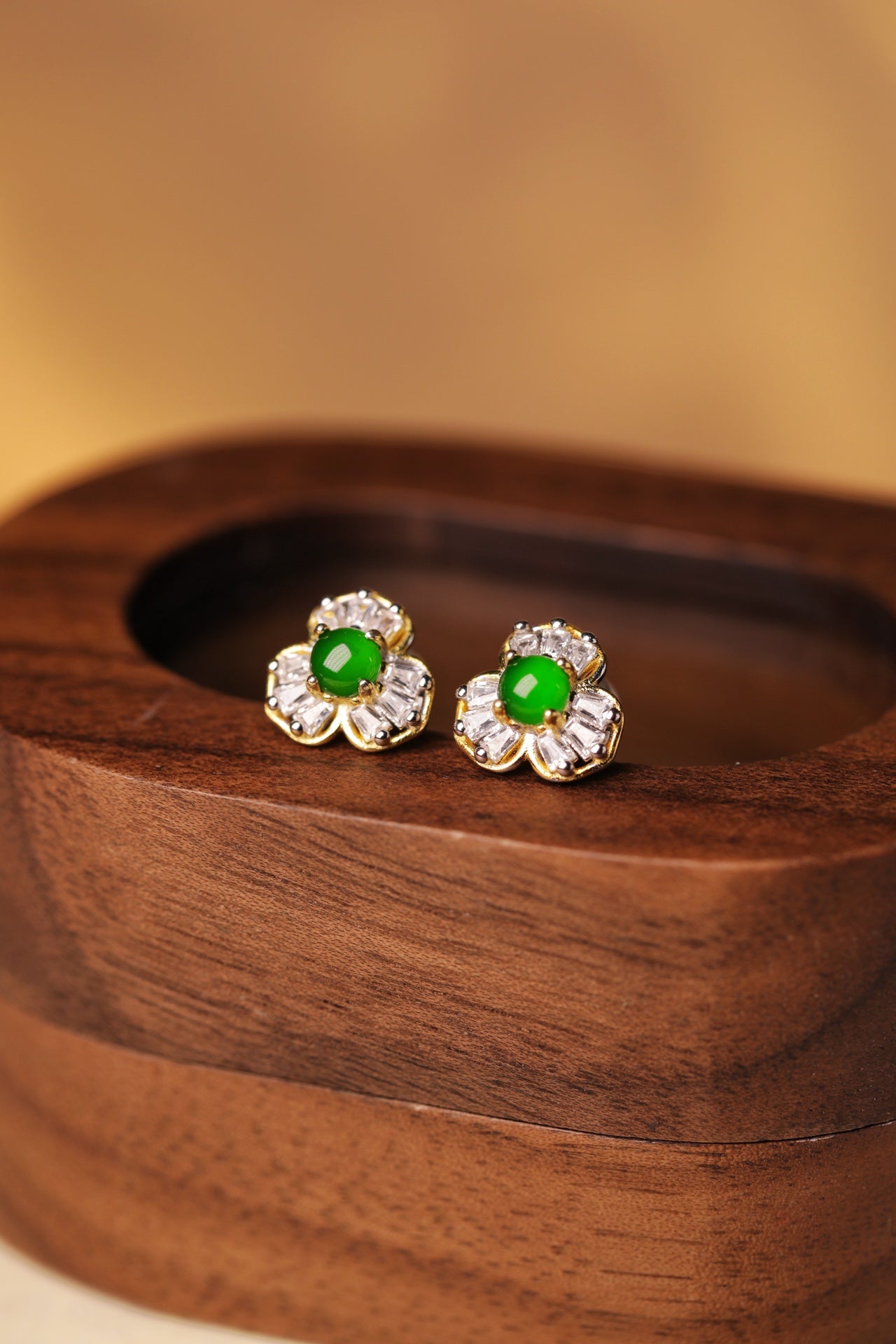 Three-Petal Flower Jade Stud Earrings | Jekira
