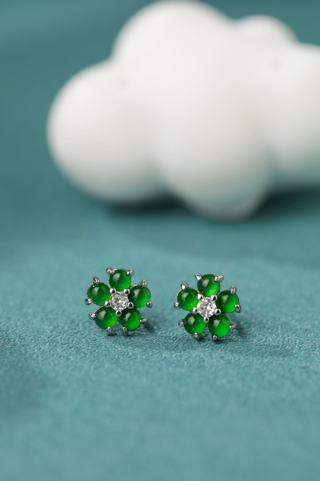 Flower-Shaped Jade & Zircon Earrings | Jekira