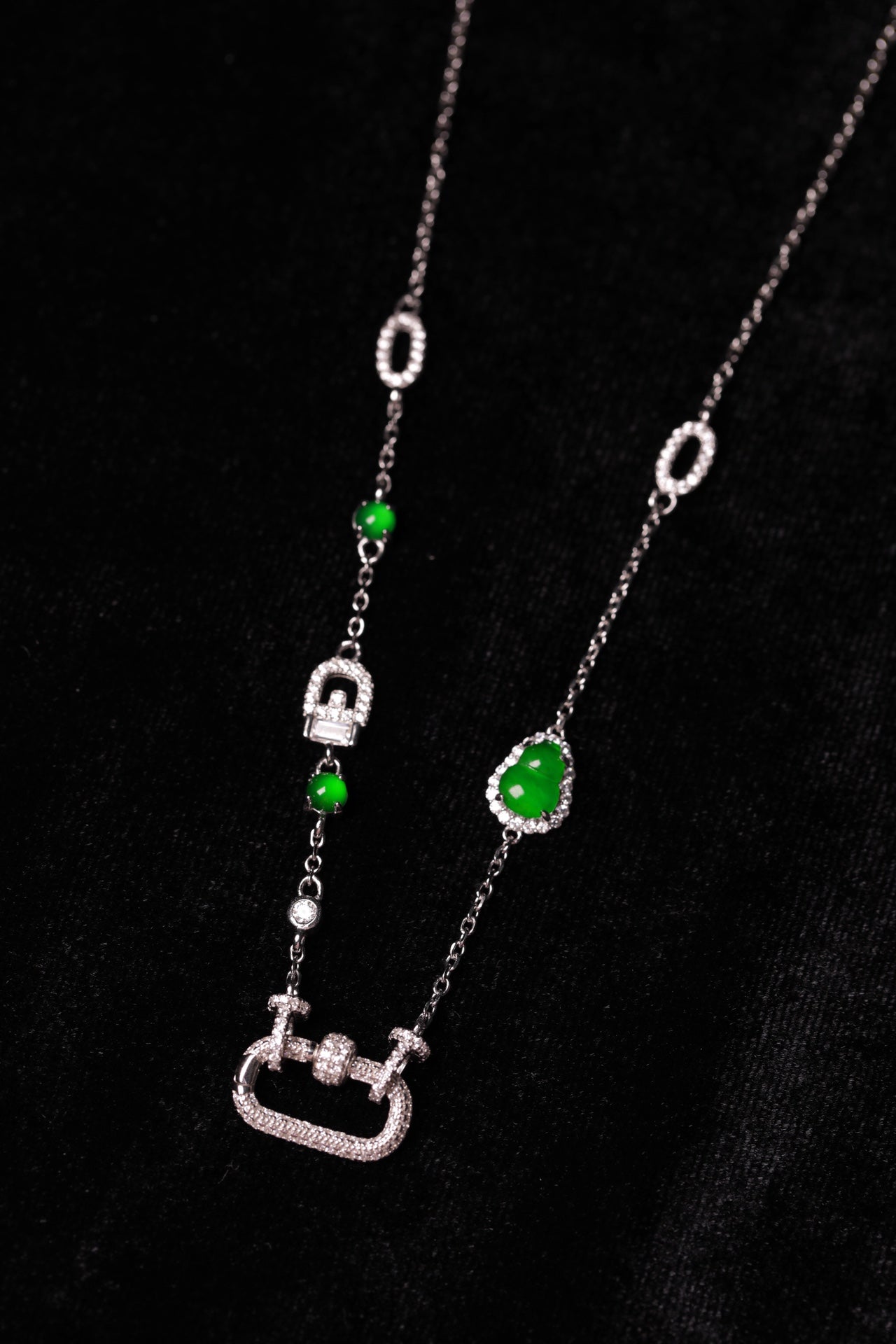 Gourd Pendant Necklace with Interchangeable Design | Jekira