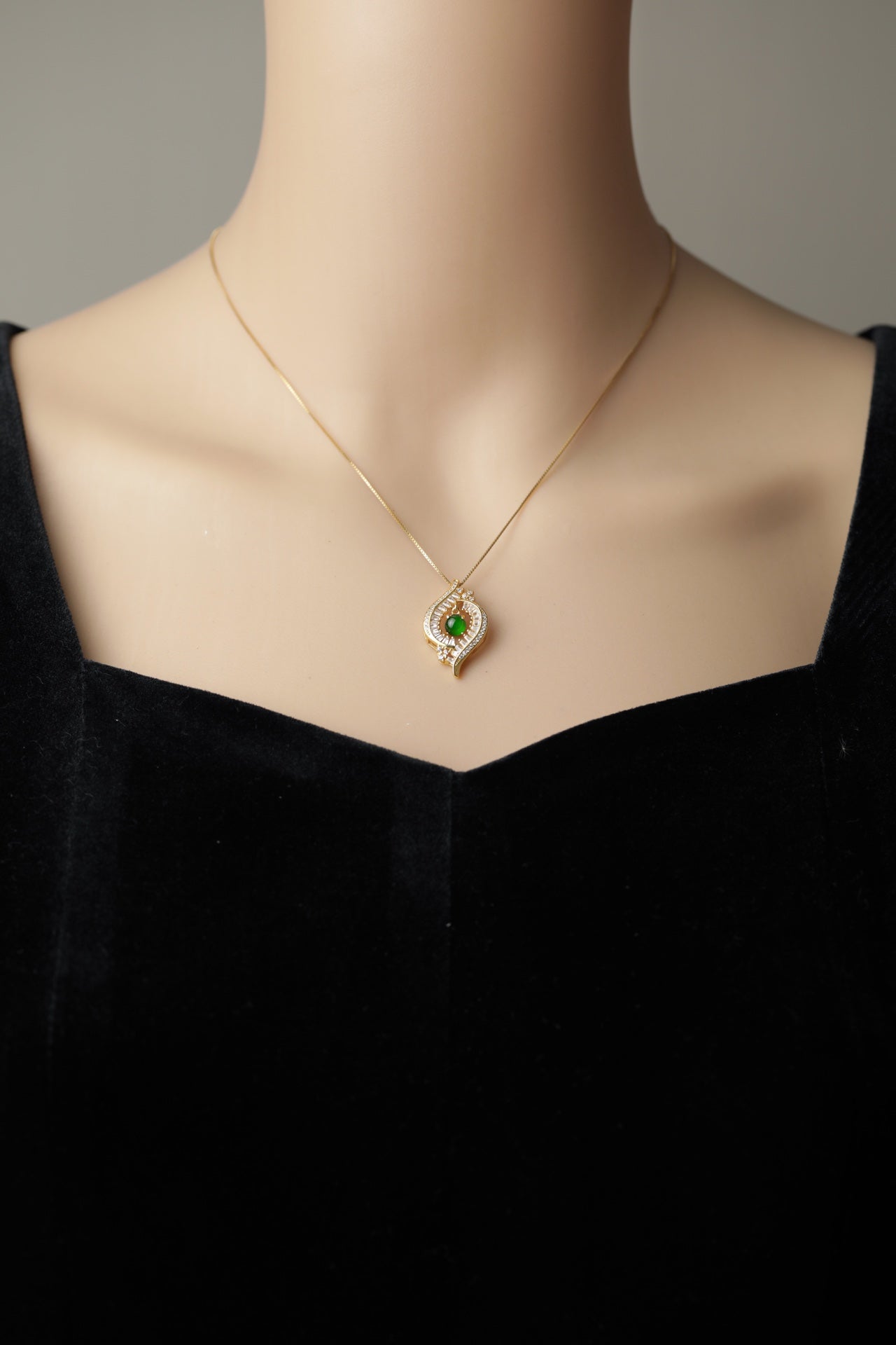 “Always You” Jade Pendant | Jekira