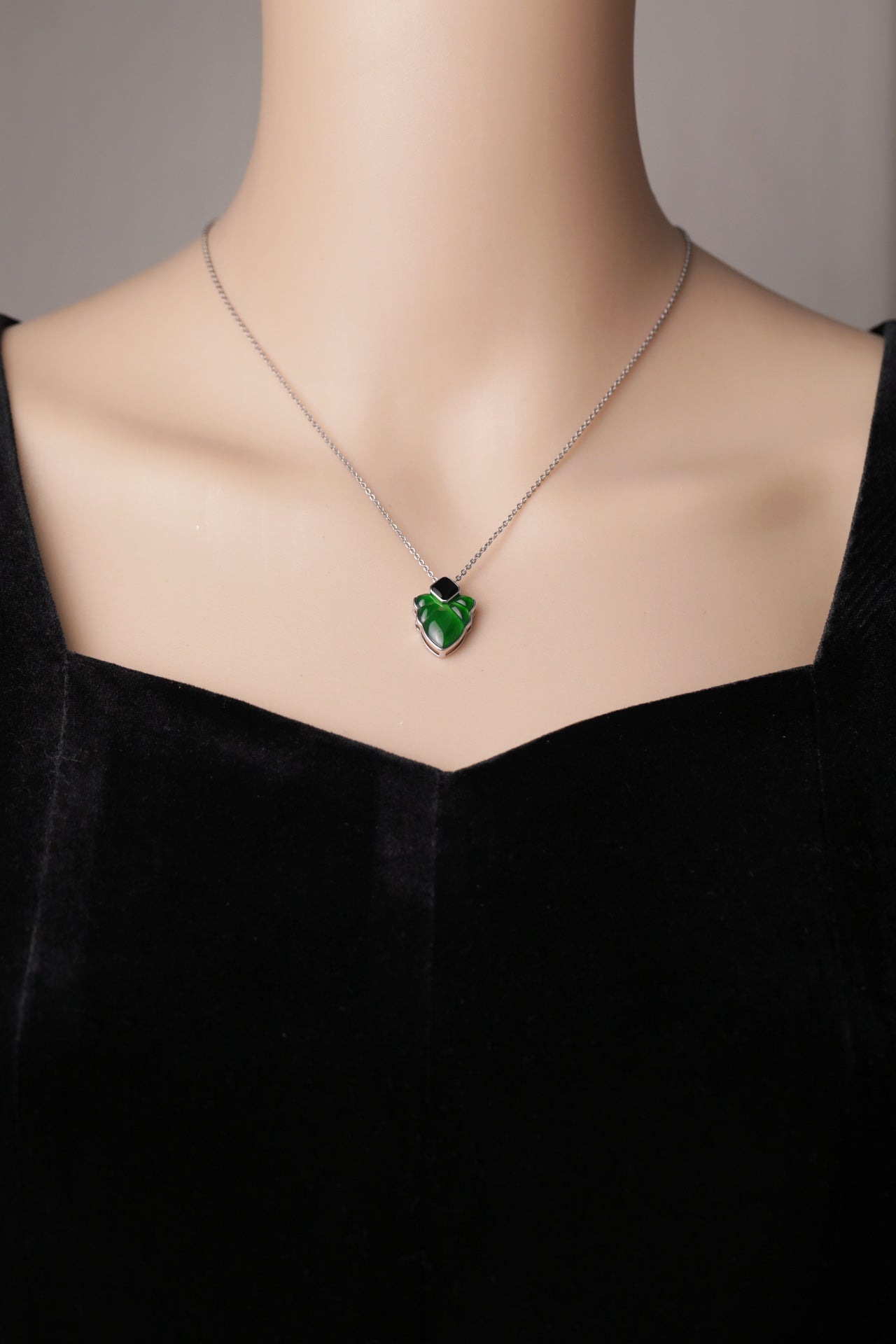 Obsidian & Green Jade Leaf Pendant | Jekira