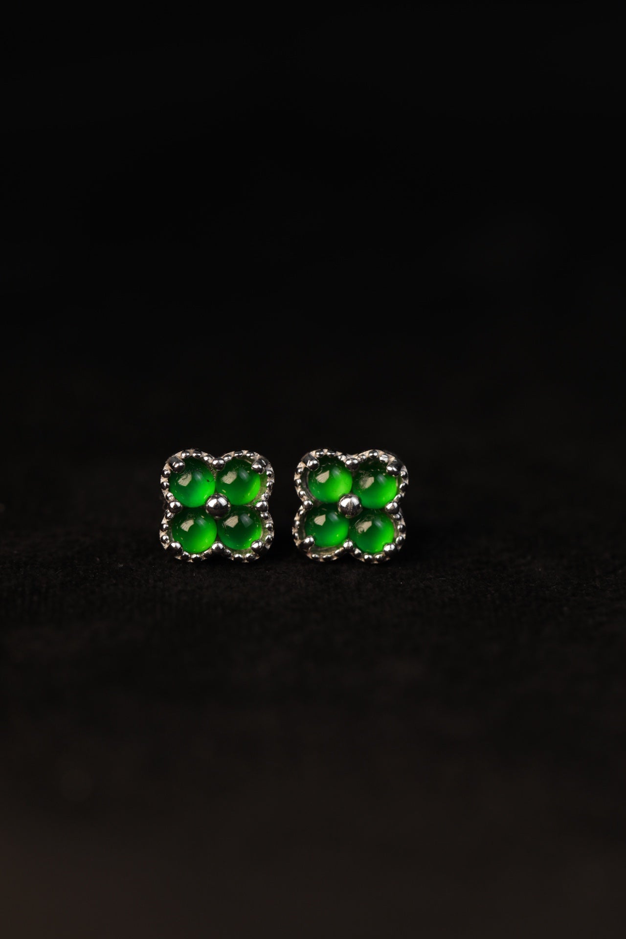 Lucky Clover Jade Stud Earrings in Silver | Jekira