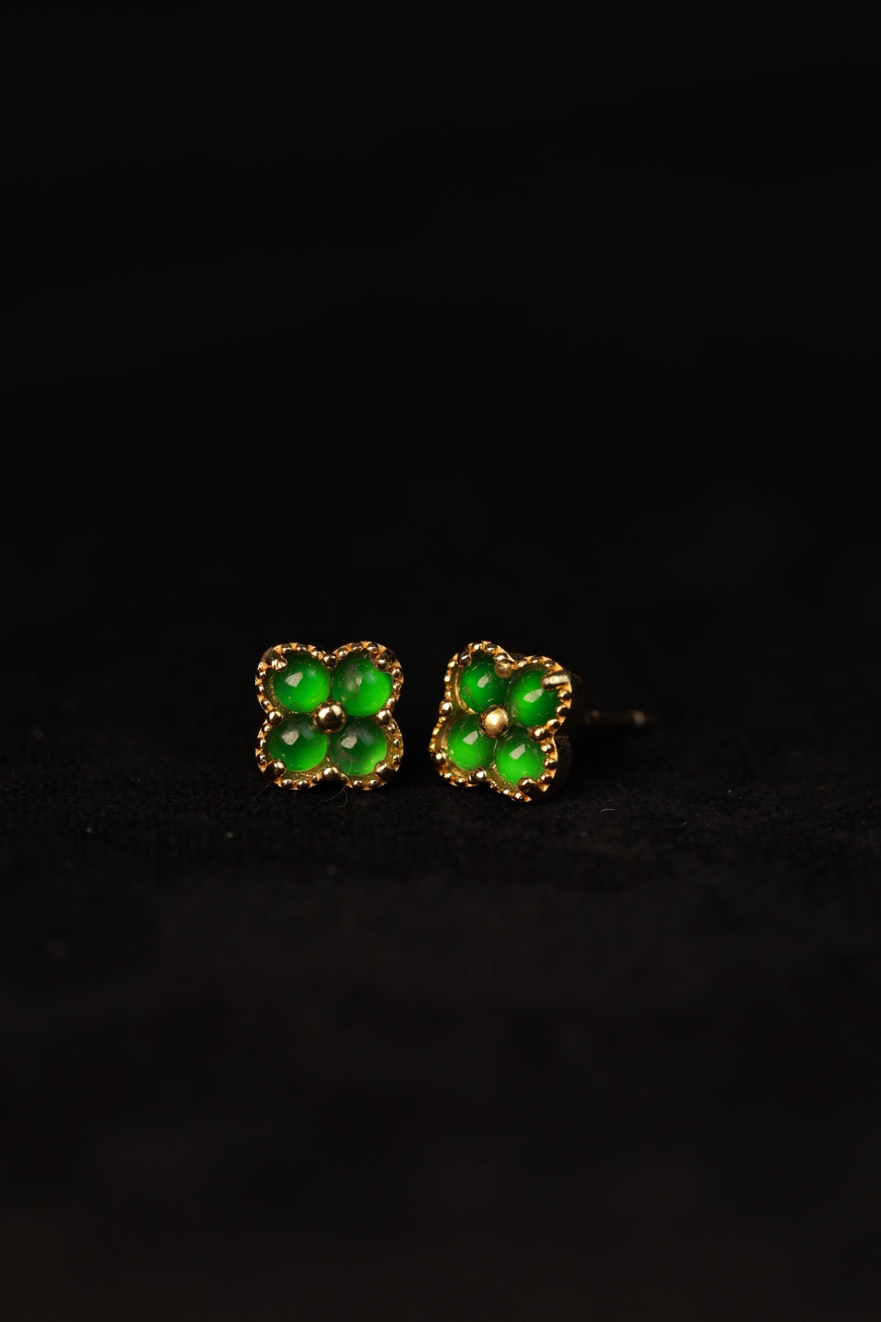 Lucky Clover Jade Stud Earrings in Gold | Jekira