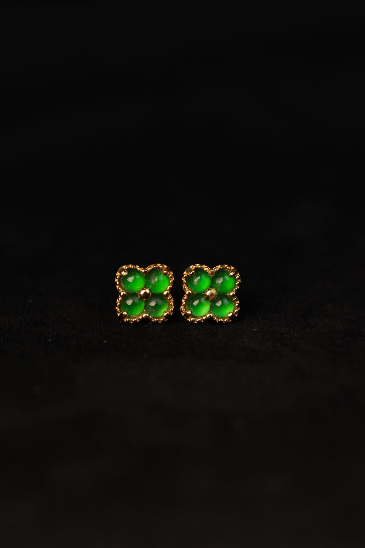 Lucky Clover Jade Stud Earrings in Gold | Jekira