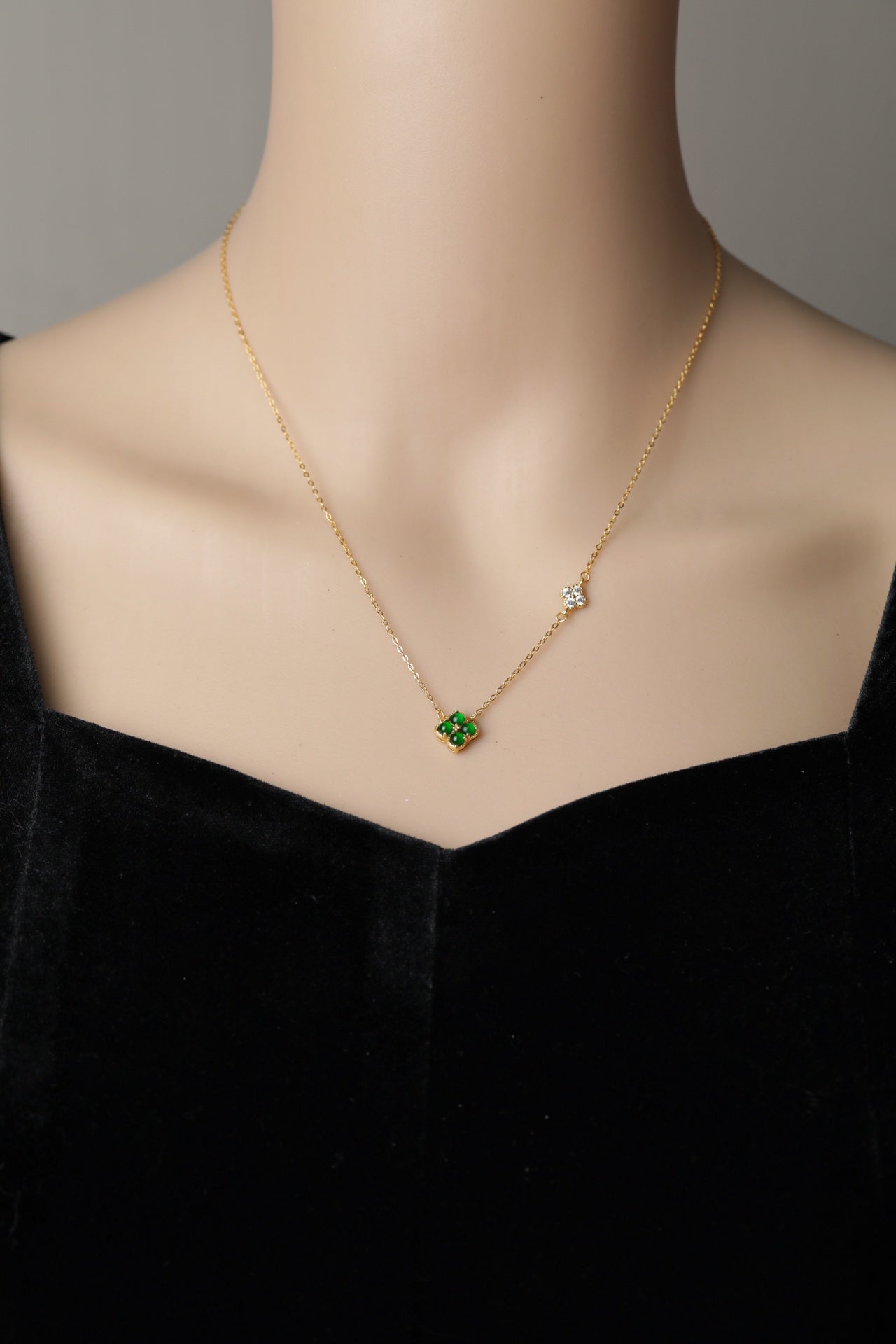 Lucky Clover Jade Necklace in Gold | Jekira