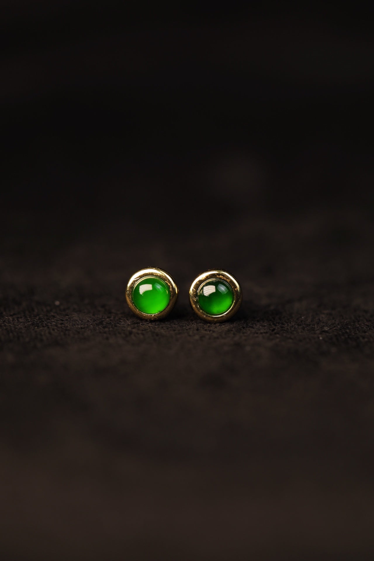 Minimalist Square Jade Stud Earrings in Silver | Jekira