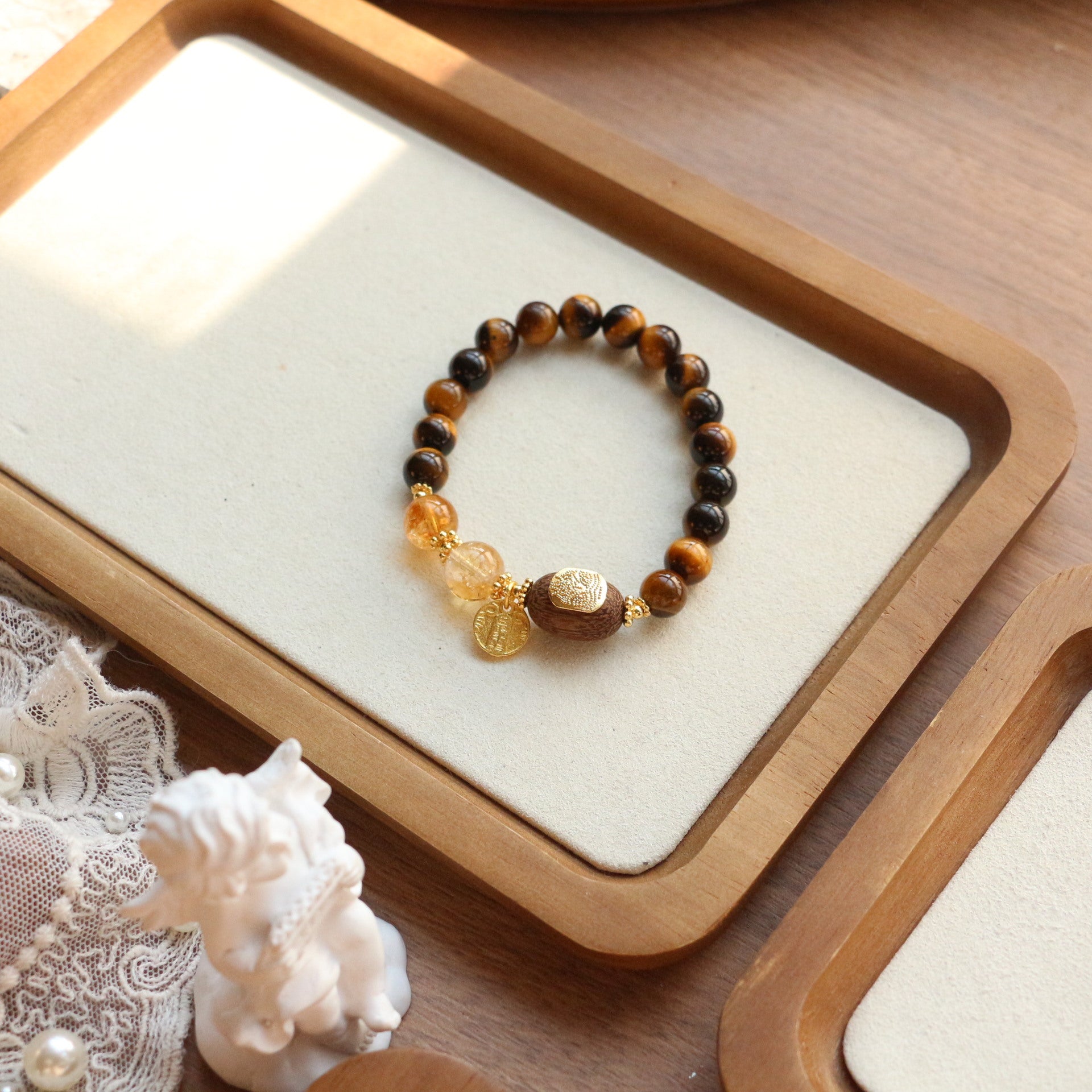 Jekira Tiger Eye Citrine Wood Bead Gold Plated Chain Bracelet 16cm