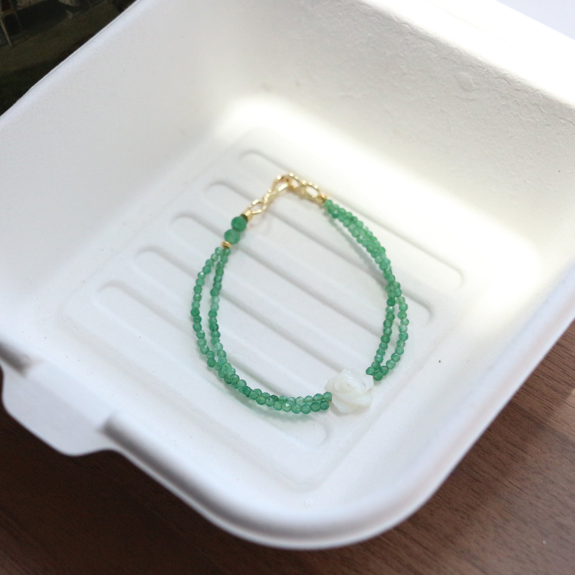 Jekira 3D Shell Rose & Green Agate Jewelry Set