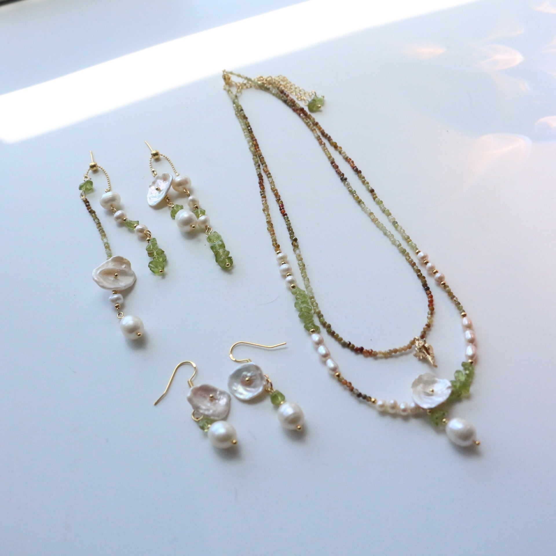 Jekira Green Gemstone & Baroque Pearl Jewelry Set (Necklace+Earrings)