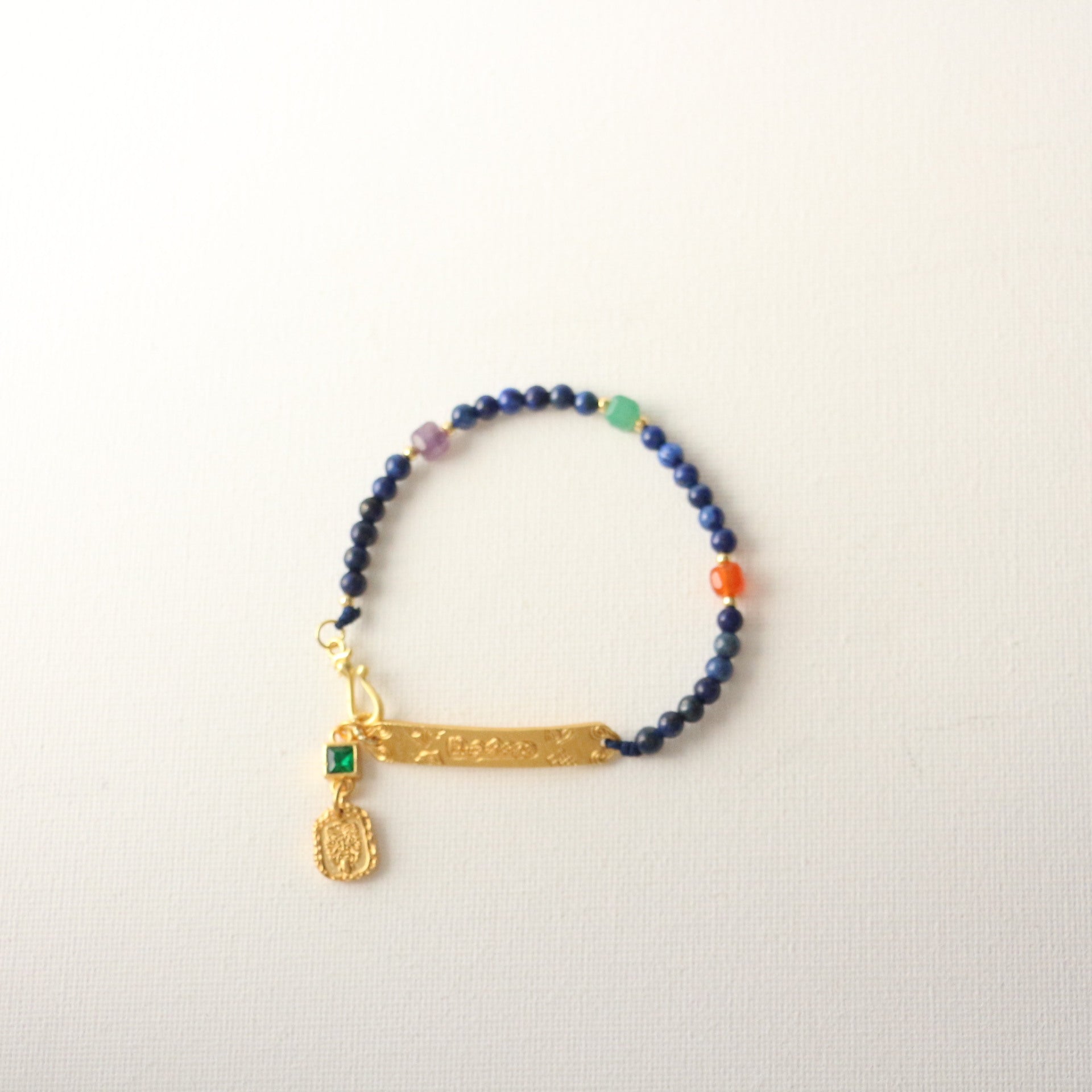 Jekira Ocean Guardian Sand-Gold Pendant Set – Adjustable Necklace & Bracelet
